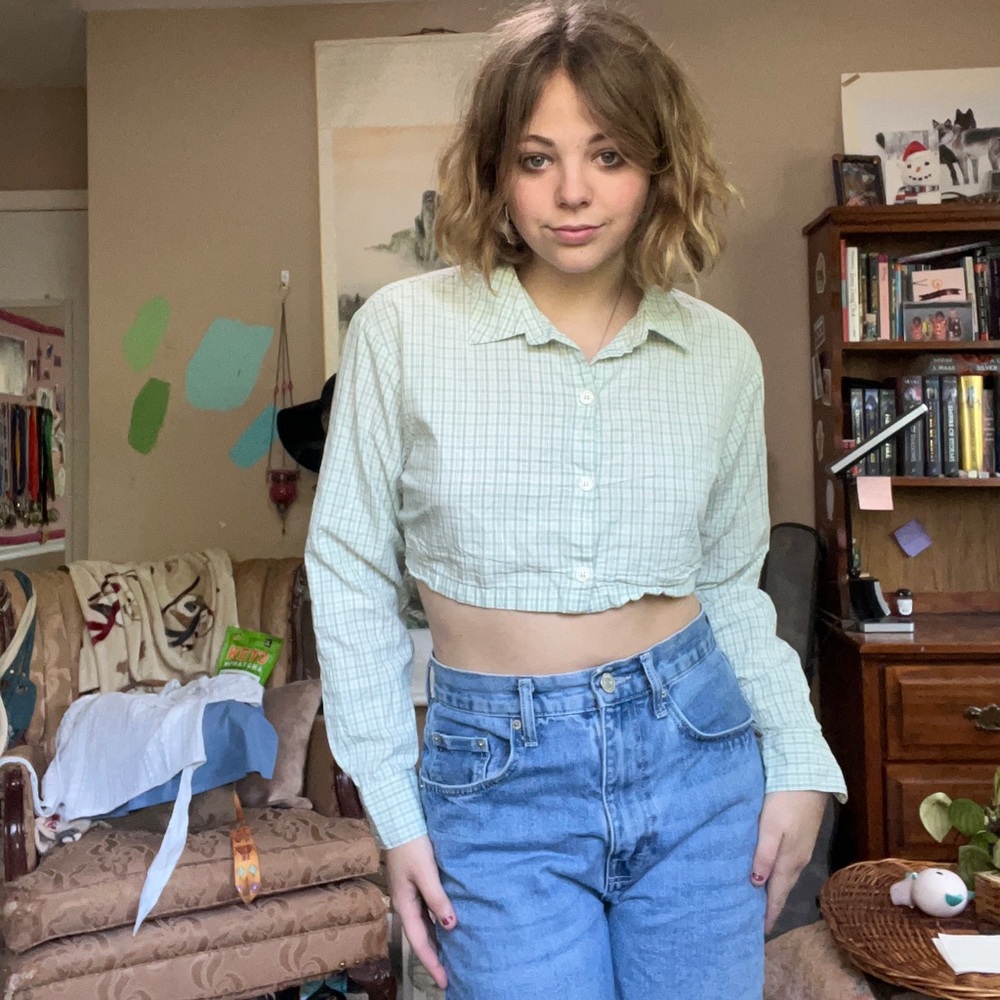Green and white cropped button up